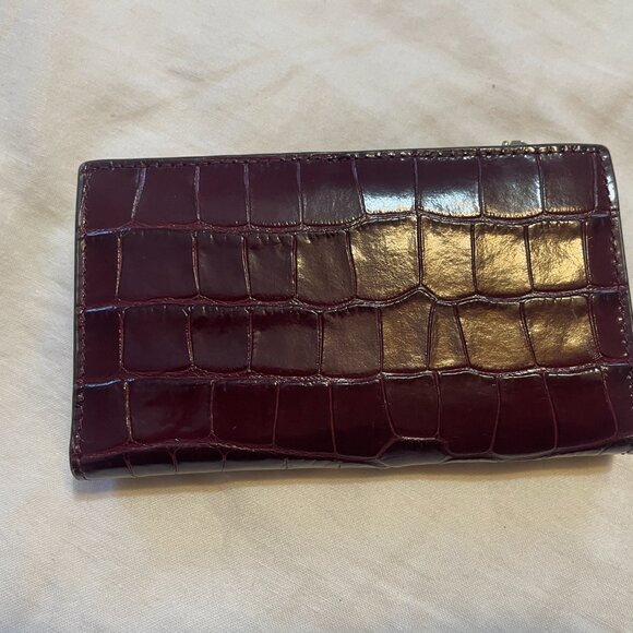Kate Spade Spencer Croc-Embossed Leather Slim Bifold Wallet Grenache Wine Brown - Picture 4 of 6